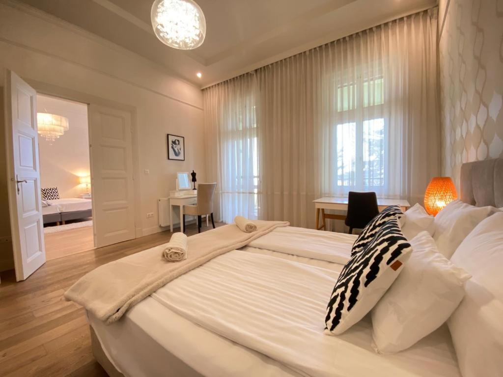 Romantic Riverview Bestern Szeged Exterior foto